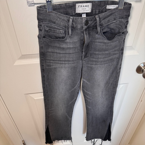 FRAME Le Crop Mini Boot Jeans - Picture 3 of 15